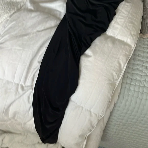 Norma Kamali Diana Black Mini Dress, NWOT - Picture 3 of 5